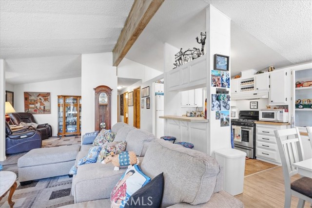 1701 Los Osos Valley Road, Los Osos CA: https://media.crmls.org/medias/a149ec67-0967-4ae5-add4-c4c618608e85.jpg