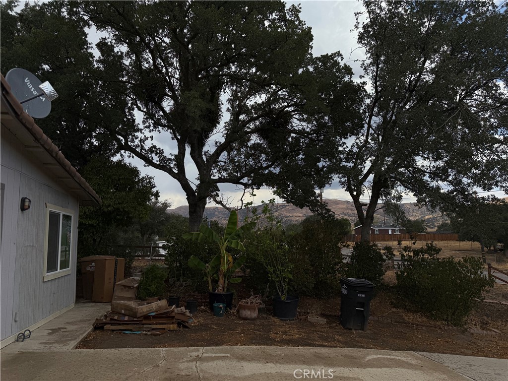 https://media.crmls.org/medias/a14b1908-6910-4a64-a139-2c5f37f6467a.jpg?preset=X-Large