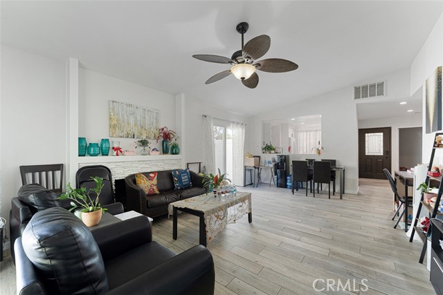 Image 10 of 25 For 3862 Ravenswood Drive