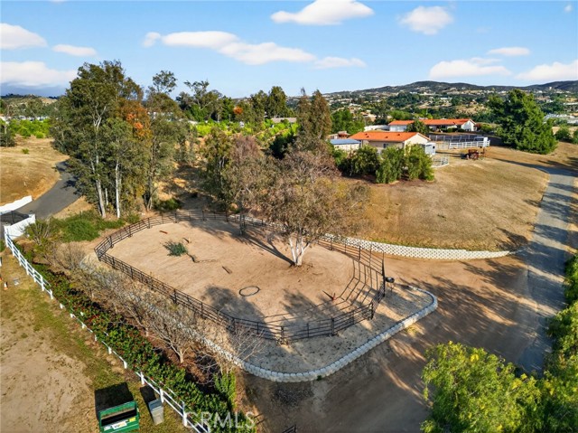 Detail Gallery Image 11 of 65 For 39775 Calle Bellagio, Temecula,  CA 92592 - 3 Beds | 2 Baths