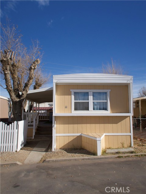 Detail Gallery Image 1 of 18 For 11423 Chamberlaine Way #61,  Adelanto,  CA 92301 - 2 Beds | 1 Baths