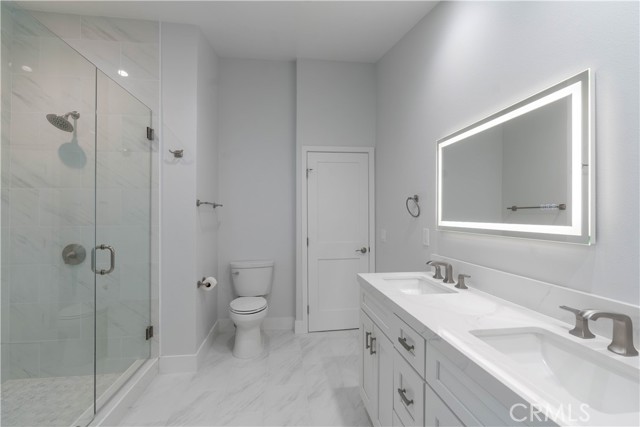 Detail Gallery Image 13 of 40 For 633 Vista Bonita, Newport Beach,  CA 92660 - 3 Beds | 2/1 Baths