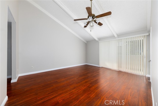 Detail Gallery Image 14 of 22 For 1270 Mohave Dr, Colton,  CA 92324 - 2 Beds | 2 Baths