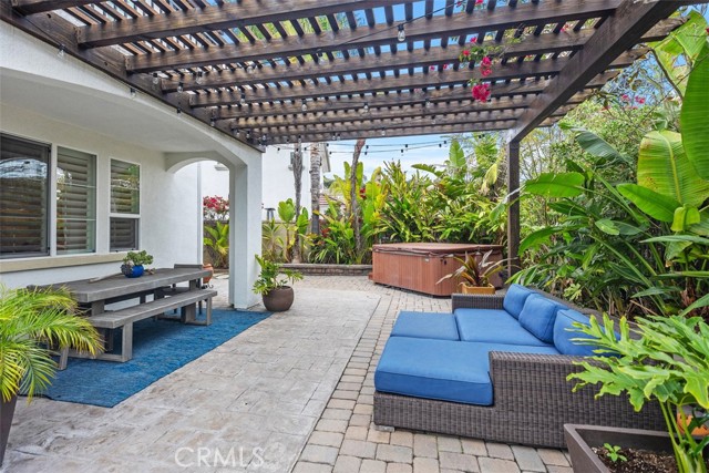 19 Via Cuenta Nueva, San Clemente CA: https://media.crmls.org/medias/a15105c1-18c2-43a4-8cb7-d5b4853f585d.jpg