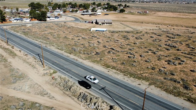 Detail Gallery Image 2 of 6 For 15801 Navajo, Apple Valley,  CA 92307 - – Beds | – Baths