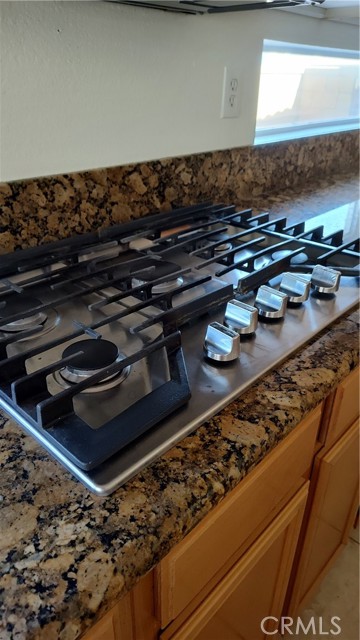 Detail Gallery Image 11 of 30 For 31060 Desert View Ct, Menifee,  CA 92584 - 5 Beds | 3/1 Baths