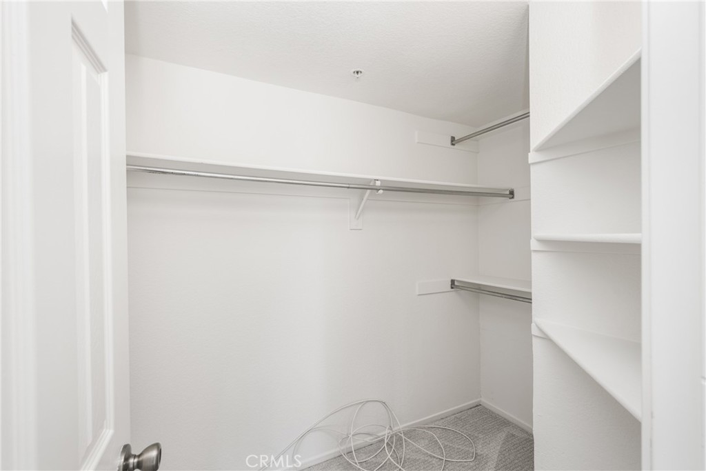 https://media.crmls.org/medias/a15433ae-e140-4aae-ba2a-31d5205d3dc2.jpg?preset=X-Large