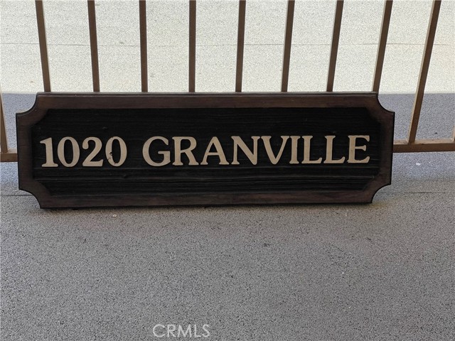 1020 Granville Ave #201, Los Angeles, CA 90049