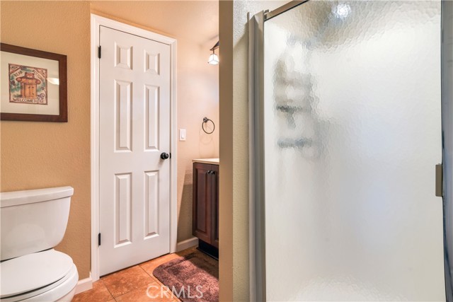 Detail Gallery Image 22 of 32 For 39576 Oak Glen Rd, Fawnskin,  CA 92333 - 2 Beds | 2 Baths