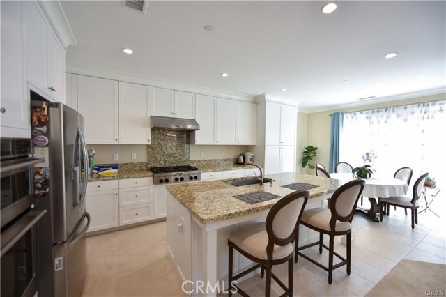 52 Open range, Irvine CA: https://media.crmls.org/medias/a154ca52-e178-43de-8cbd-af91194ba8ac.jpg