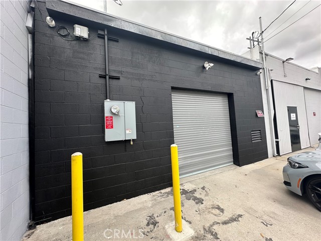 5706 Cahuenga Boulevard, North Hollywood (los Angeles), California 91601, ,Commercial Lease,For Rent,5706 Cahuenga Boulevard,CRGD25156221