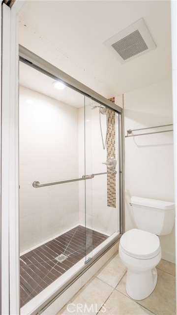 3747 Oak Glen Drive, Newbury Park CA: https://media.crmls.org/medias/a1560998-d45d-47fc-a529-bd958f2a733d.jpg