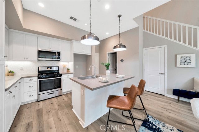 Detail Gallery Image 8 of 34 For 290 Alienta Ln, Rancho Mission Viejo,  CA 92694 - 2 Beds | 2/1 Baths