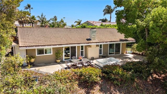 2805 Via Montecito, San Clemente CA: https://media.crmls.org/medias/a15809dc-2273-4d0b-a701-18fc00e2bdb4.jpg