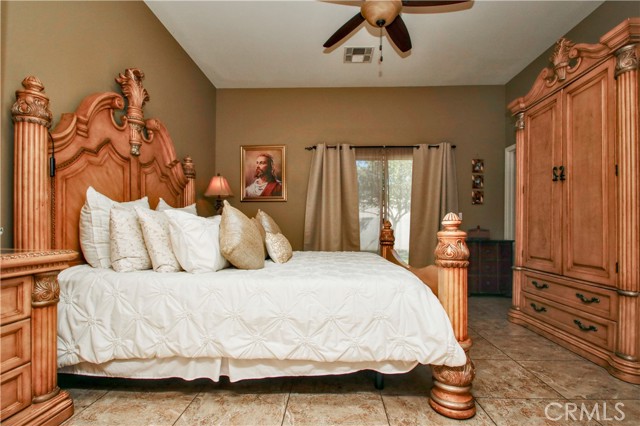 Detail Gallery Image 25 of 52 For 31540 Avenida Del Padre, Cathedral City,  CA 92234 - 4 Beds | 2/1 Baths