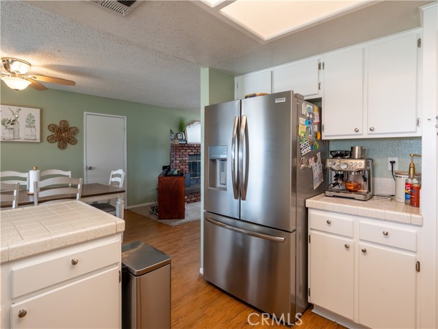 Detail Gallery Image 11 of 31 For 40734 163rd, Lancaster,  CA 93535 - 3 Beds | 2 Baths