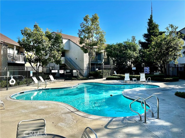 Detail Gallery Image 63 of 72 For 10520 Lakeside Dr #L,  Garden Grove,  CA 92840 - 1 Beds | 1 Baths