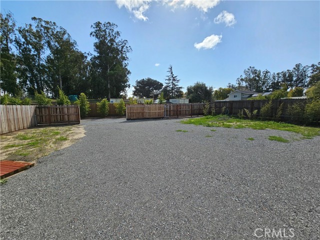 Spacious area with private intrance to RV Hook Ups. This is the first of the two areas set up for RV's.