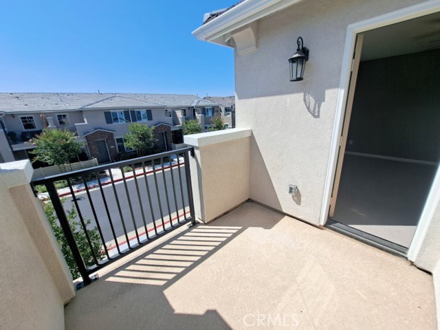 41978 Ornella, Murrieta CA: https://media.crmls.org/medias/a15b9cd1-ae3f-4ad8-b4f2-e564dc958e1f.jpg