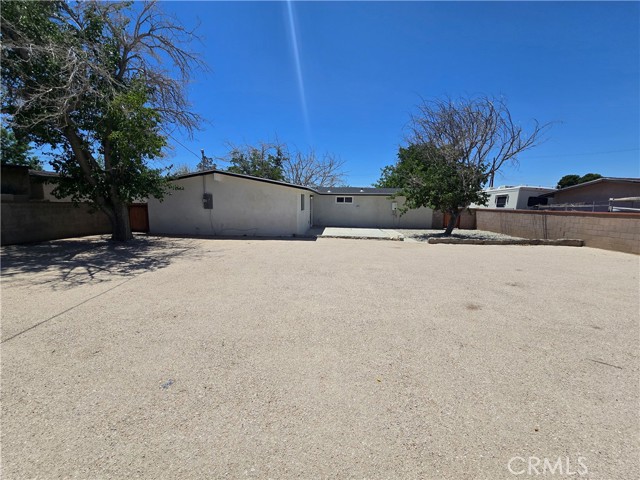 44510 21st W Street, Lancaster CA: https://media.crmls.org/medias/a15bc4de-70c4-49b7-a4c2-42f245825d85.jpg