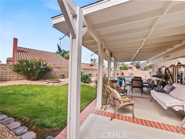 Detail Gallery Image 24 of 32 For 2060 Iron Club, La Verne,  CA 91750 - 3 Beds | 2/1 Baths