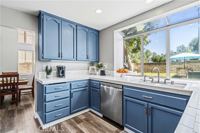 Detail Gallery Image 14 of 45 For 14377 Autumn Hill, Chino Hills,  CA 91709 - 4 Beds | 2/1 Baths