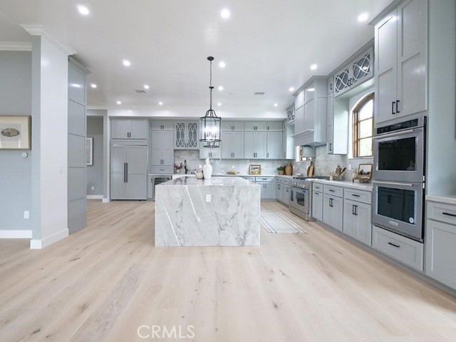6888 Alta Vista Drive, Rancho Palos Verdes CA: https://media.crmls.org/medias/a15cc5f1-abb3-497a-8f01-75b3cecf5f4e.jpg