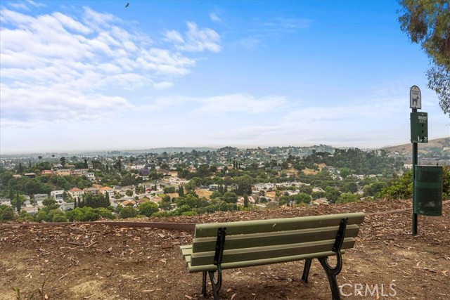 Detail Gallery Image 24 of 27 For 4080 via Marisol #135,  Monterey Hills,  CA 90042 - 2 Beds | 1 Baths