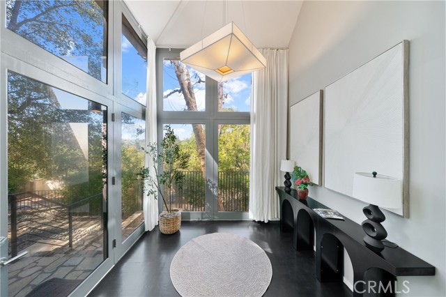 Image 6 of 68 For 9653 Oak Pass Rd