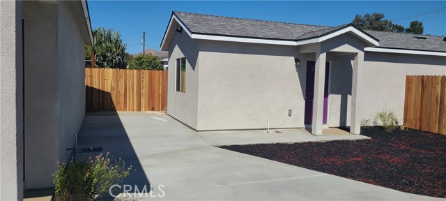 1Bed/1Bath Front View