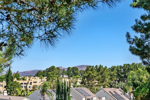 21321 Spruce, Mission Viejo CA: https://media.crmls.org/medias/a15f9d1d-7f5c-40f0-a0f8-51649ddcb760.jpg