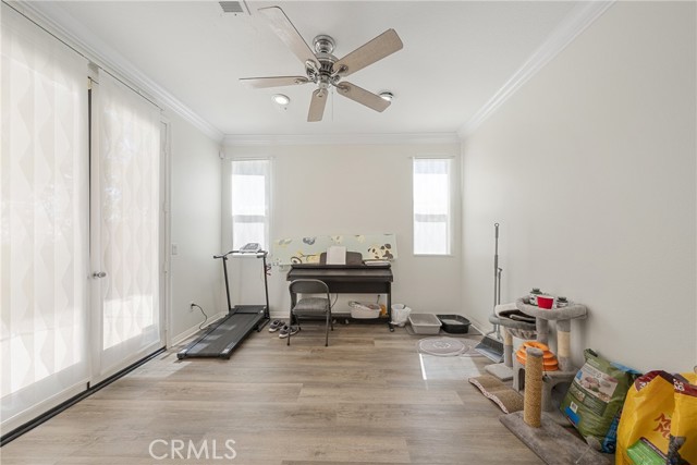 Detail Gallery Image 15 of 39 For 25418 Singleleaf St, Corona,  CA 92883 - 5 Beds | 3/1 Baths