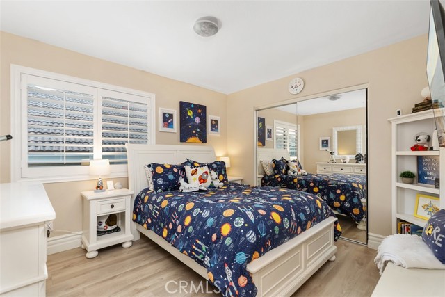 12 La Perla, Lake Forest CA: https://media.crmls.org/medias/a1609edb-77e6-482e-9616-3944a57c4ce3.jpg