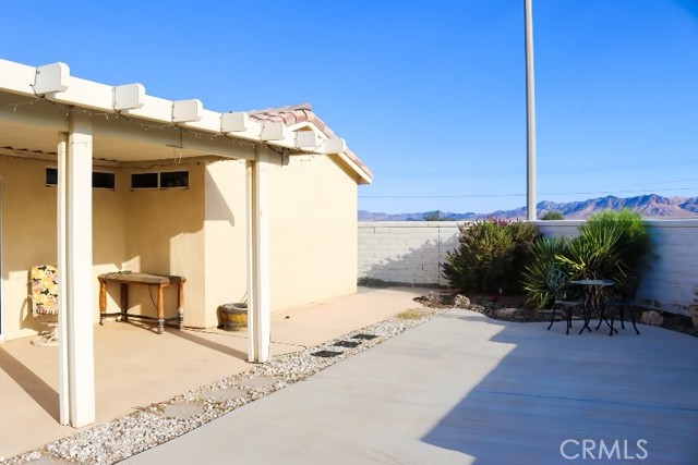 Detail Gallery Image 4 of 14 For 2569 Fairway Dr, Blythe,  CA 92225 - 2 Beds | 2 Baths