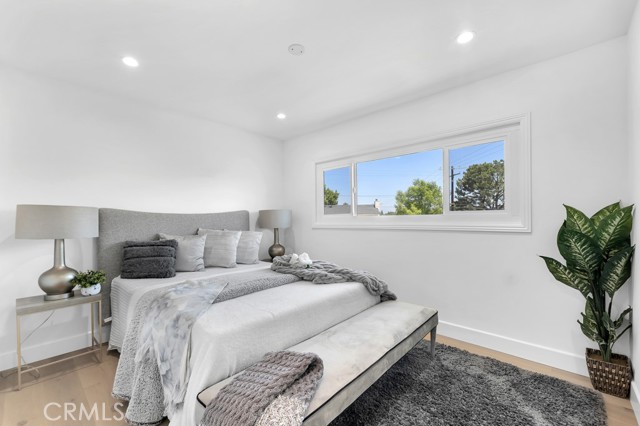 9500 Texhoma Avenue, Northridge CA: https://media.crmls.org/medias/a1620e42-3191-42f6-a952-8a7bc5a67a54.jpg