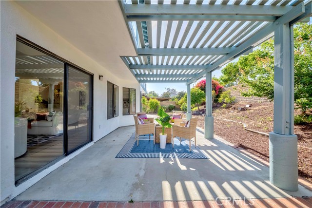 2107 Winterwood Drive, Fullerton CA: https://media.crmls.org/medias/a163707f-0003-4f91-9fe3-9cff15eadc24.jpg