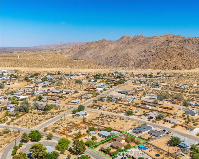 Detail Gallery Image 33 of 34 For 61833 El Reposo Cir, Joshua Tree,  CA 92252 - 2 Beds | 1 Baths