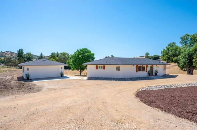 Detail Gallery Image 24 of 36 For 1815 Thistle Way, Paso Robles,  CA 93446 - 3 Beds | 2 Baths