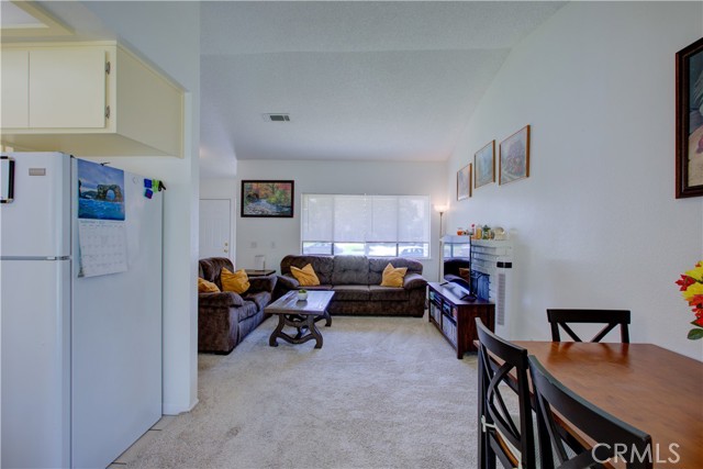 Detail Gallery Image 12 of 54 For 1659 Topeka Dr, Merced,  CA 95348 - 3 Beds | 2 Baths