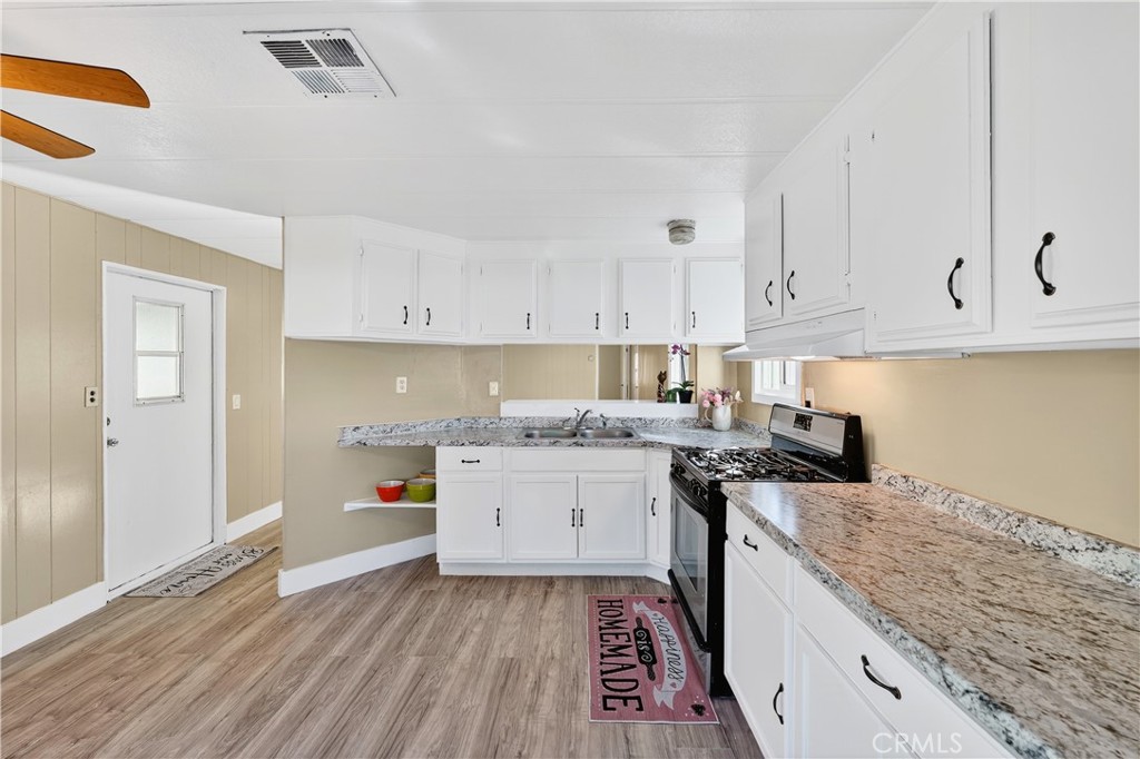 MLS #DW25240713 image #8