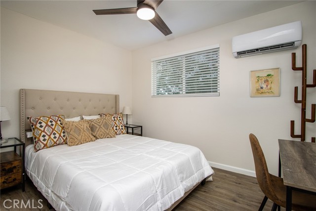 4574 Avenida Del Sol, Joshua Tree CA: https://media.crmls.org/medias/a1669bf6-ce8c-44b4-9b2a-81e97afa6b25.jpg