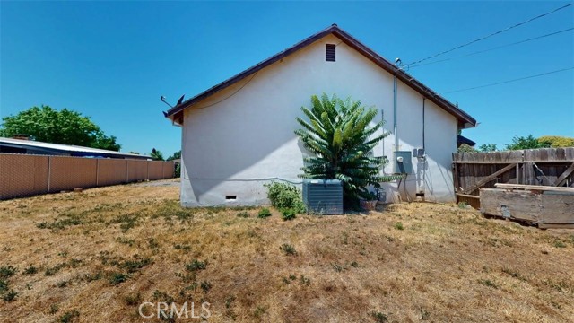 Detail Gallery Image 13 of 72 For 430 Neil Dr, Yuba City,  CA 95993 - 4 Beds | 2 Baths