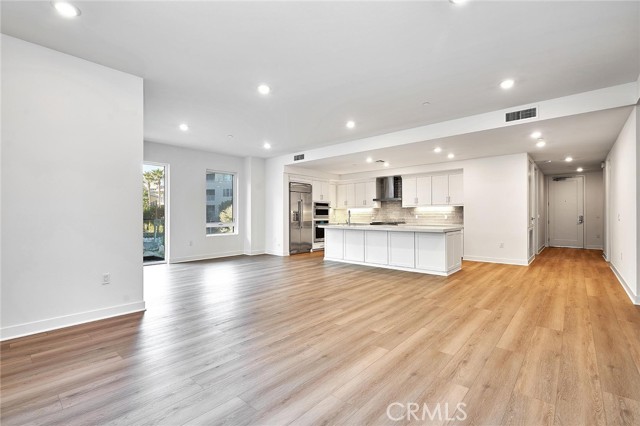 3201 Rivington, Irvine CA: https://media.crmls.org/medias/a167253d-a0b5-4f7c-a810-5176f1e81f2c.jpg