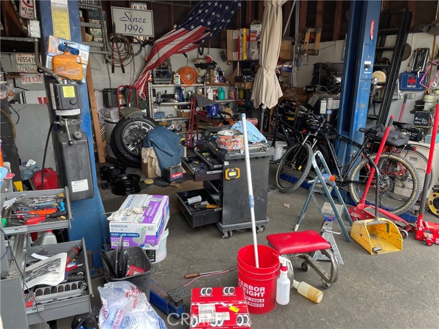 11840 E carson Street, Hawaiian Gardens CA: https://media.crmls.org/medias/a16775a7-04ca-4c2e-ad99-e443a296bd80.jpg