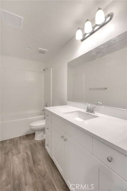 Detail Gallery Image 25 of 48 For 41985 Emelia St #303,  Murrieta,  CA 92562 - 2 Beds | 2/1 Baths