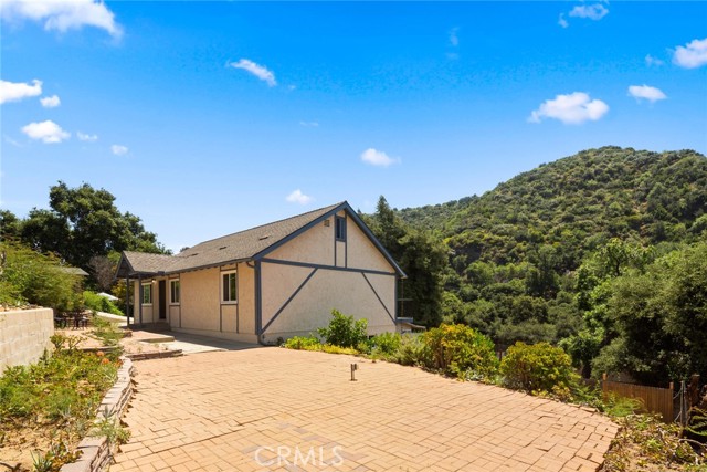 Detail Gallery Image 8 of 59 For 16956 Hillside Dr, Chino Hills,  CA 91709 - 3 Beds | 2 Baths