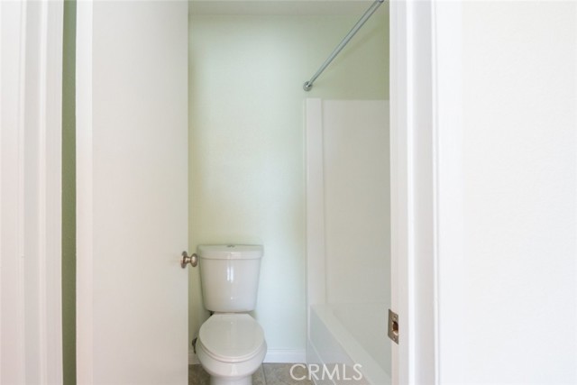 Detail Gallery Image 24 of 38 For 2940 N Verdugo Rd #321,  Glendale,  CA 91208 - 2 Beds | 2 Baths