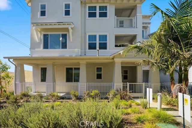 Detail Gallery Image 3 of 48 For 2380 Haley Point Drive #104,  Ventura,  CA 93003 - 4 Beds | 3/1 Baths