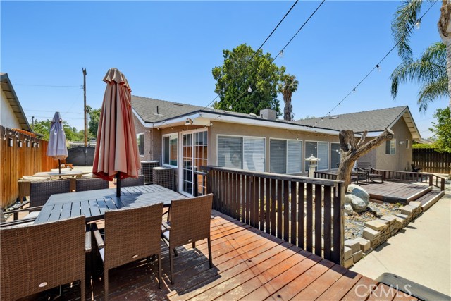 18627 Arminta Street, Reseda CA: https://media.crmls.org/medias/a16d4a5c-681f-4606-b0c7-04e35429f5a0.jpg