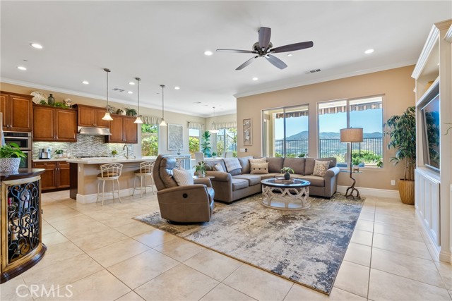 14 Garza, Rancho Mission Viejo CA: https://media.crmls.org/medias/a16dcc1d-1334-4e66-b40e-ad475132023c.jpg